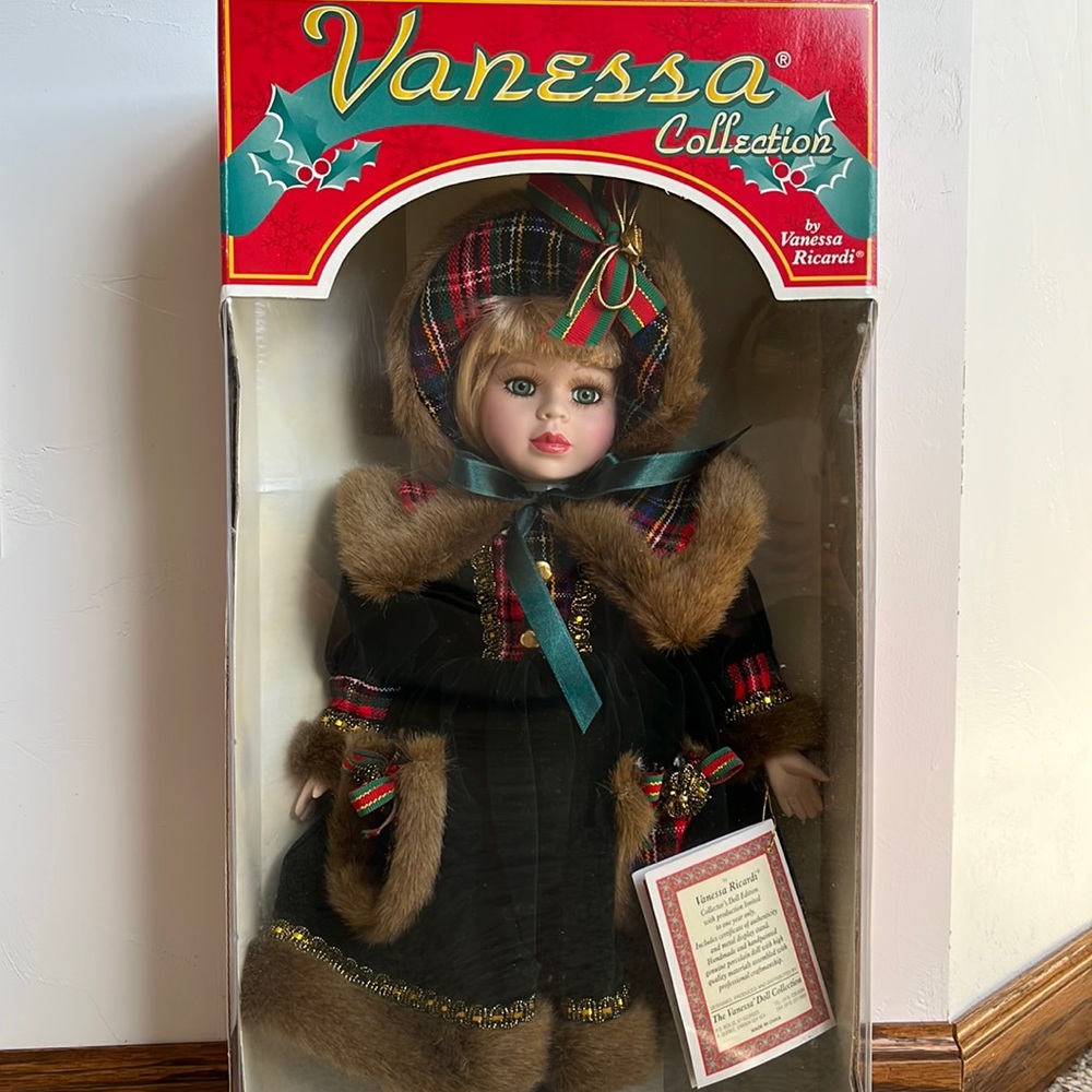 doll limited edition collectors year 2000